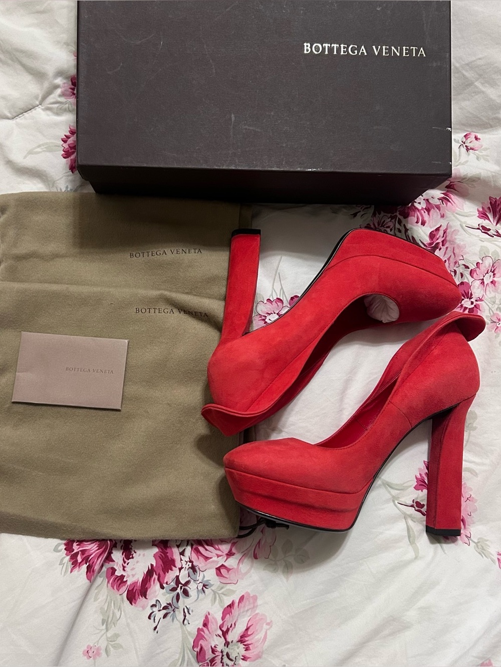 NIB Bottega Veneta Suede Heels